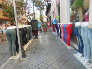 shopping on calle Atocha